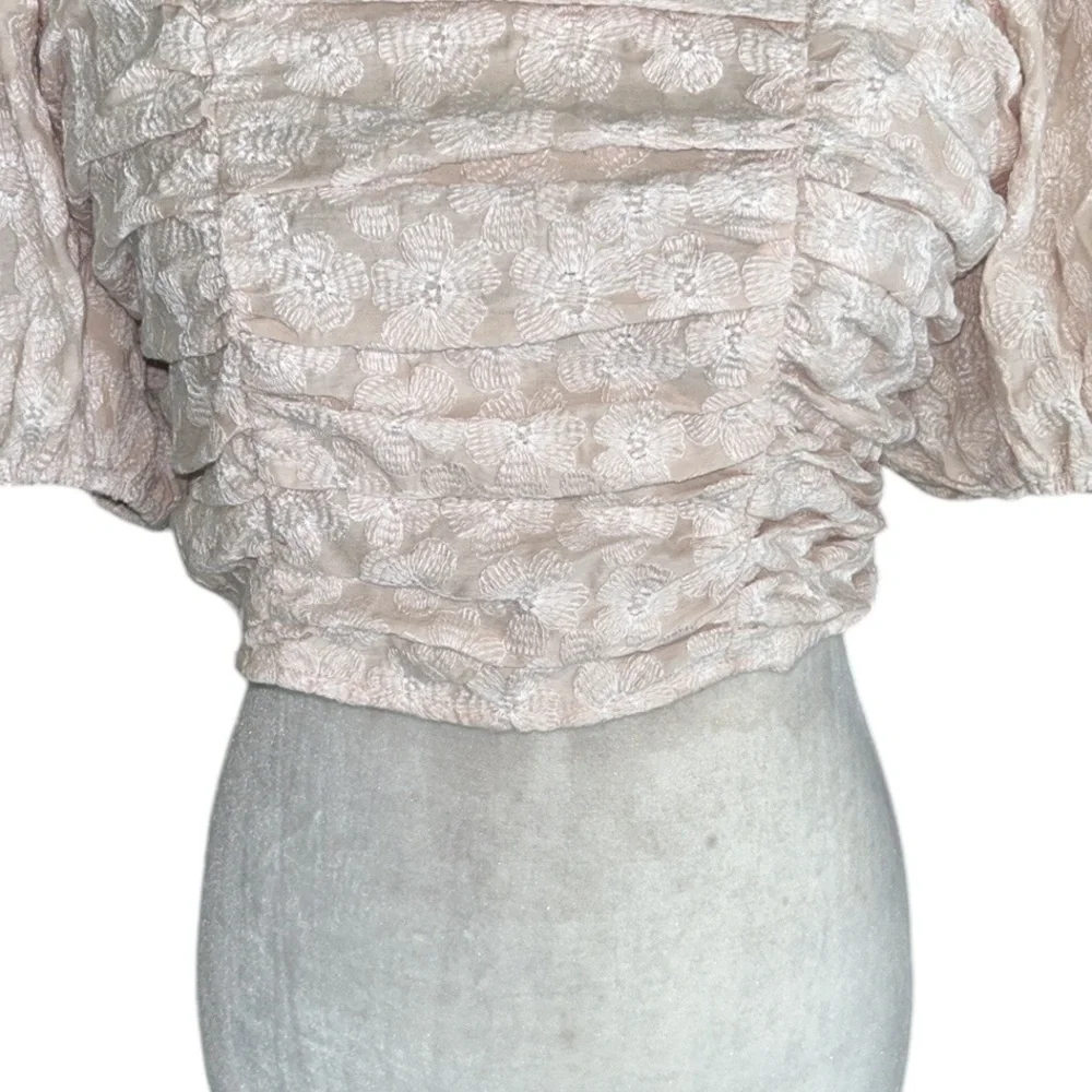 Anthropologie Miou Muse Blush Pink Embroidered Puff Sleeve Ruched Crop Top - M